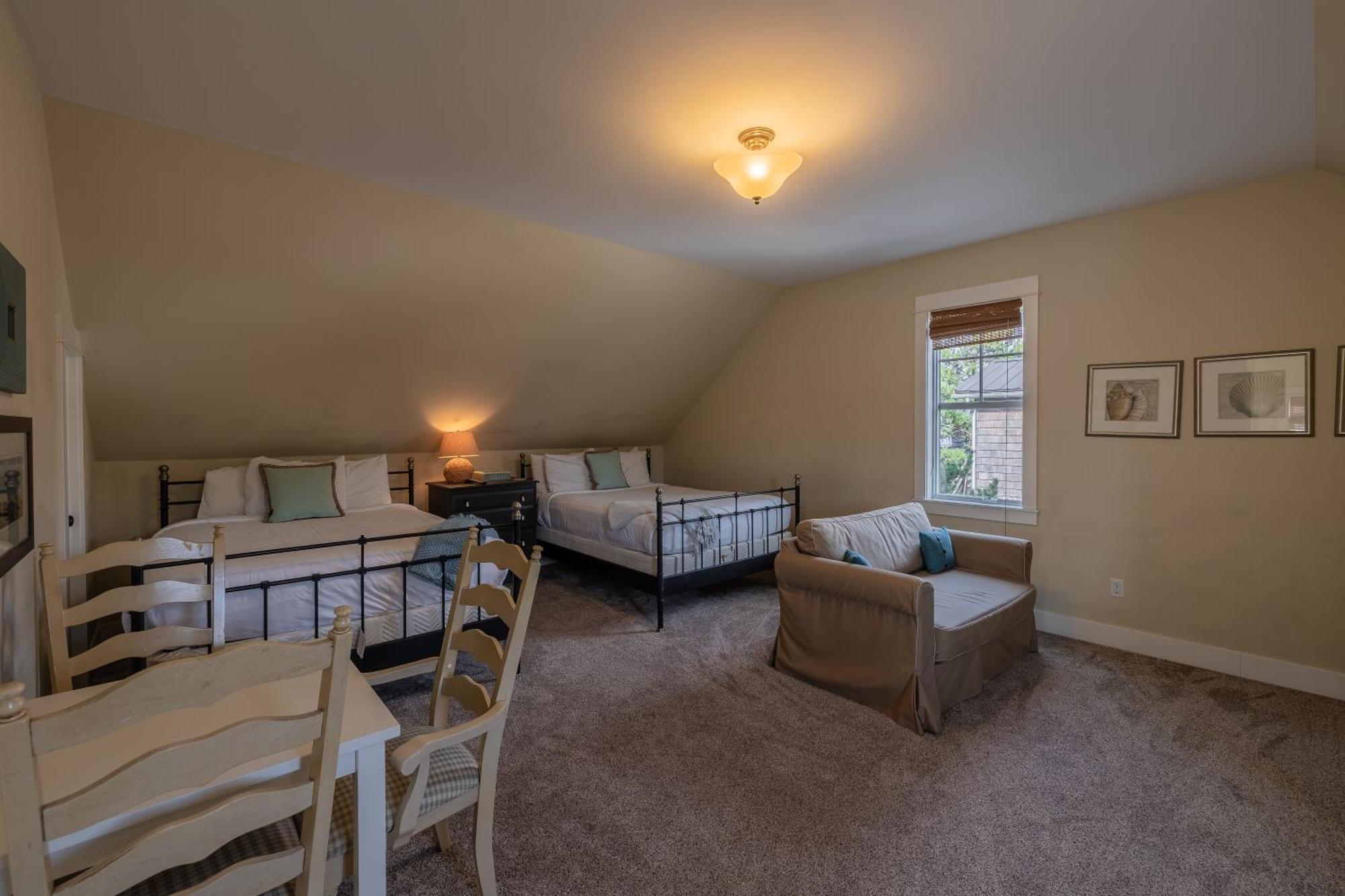 Nantucket House By Seabrook Hospitality Villa แปซิฟิคบีช ภายนอก รูปภาพ