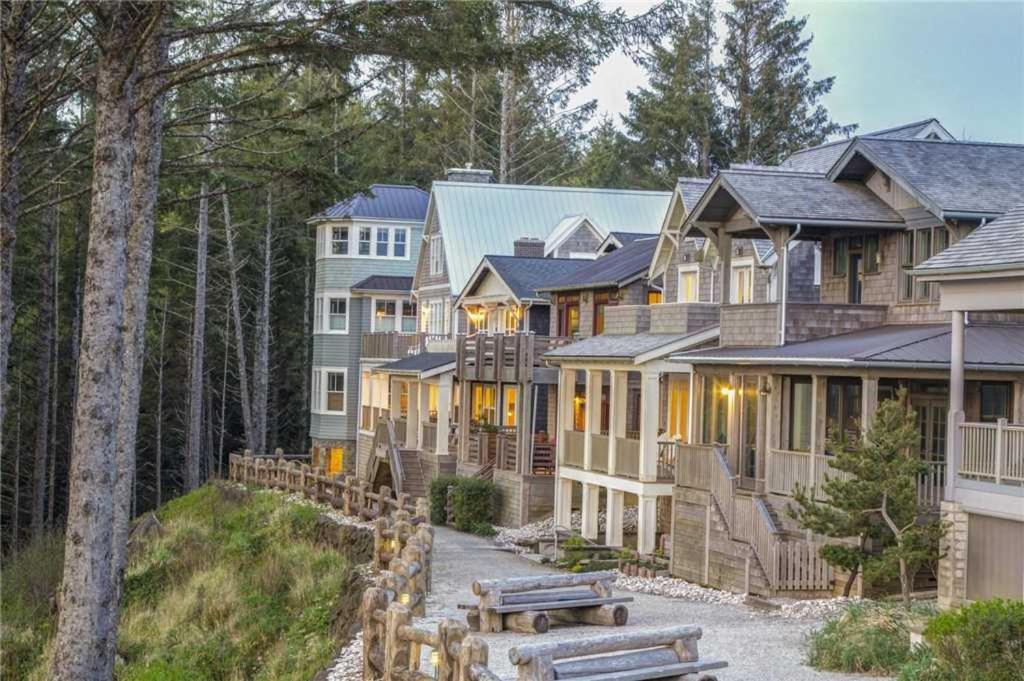 Nantucket House By Seabrook Hospitality Villa แปซิฟิคบีช ภายนอก รูปภาพ