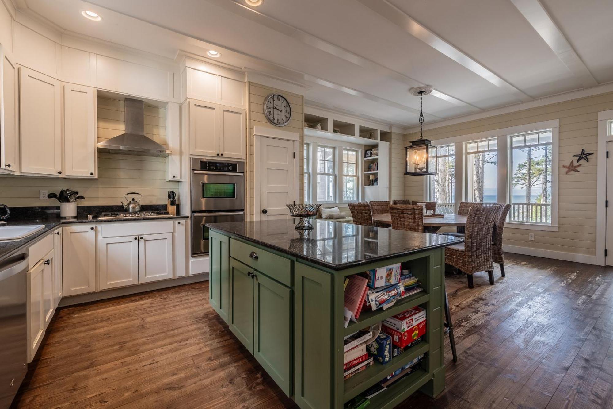 Nantucket House By Seabrook Hospitality Villa แปซิฟิคบีช ภายนอก รูปภาพ