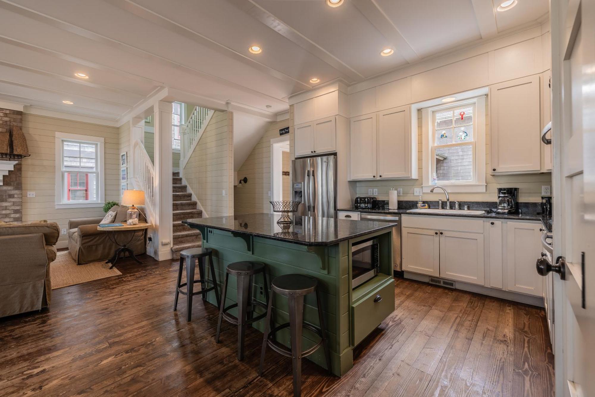 Nantucket House By Seabrook Hospitality Villa แปซิฟิคบีช ภายนอก รูปภาพ