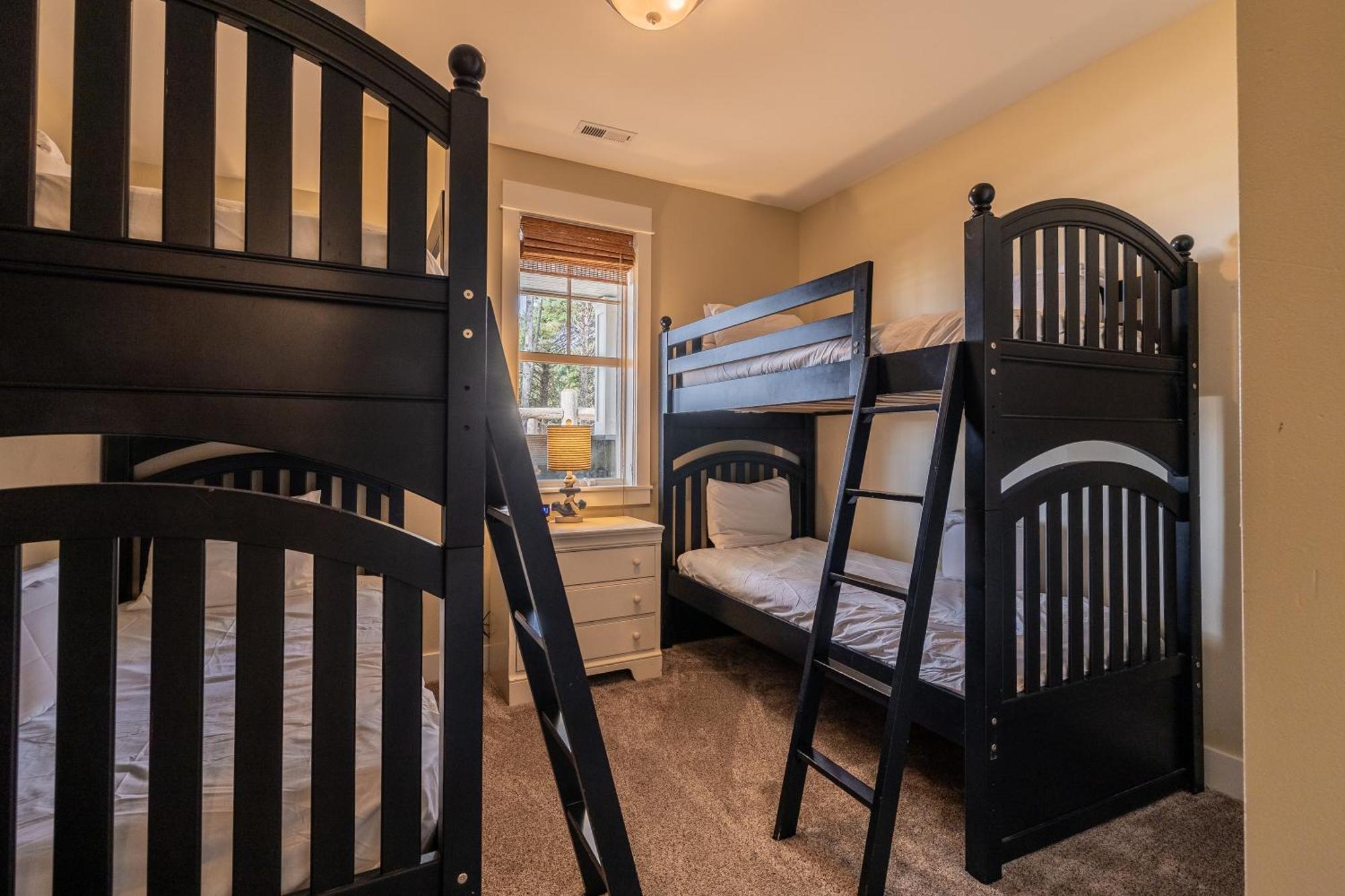 Nantucket House By Seabrook Hospitality Villa แปซิฟิคบีช ภายนอก รูปภาพ