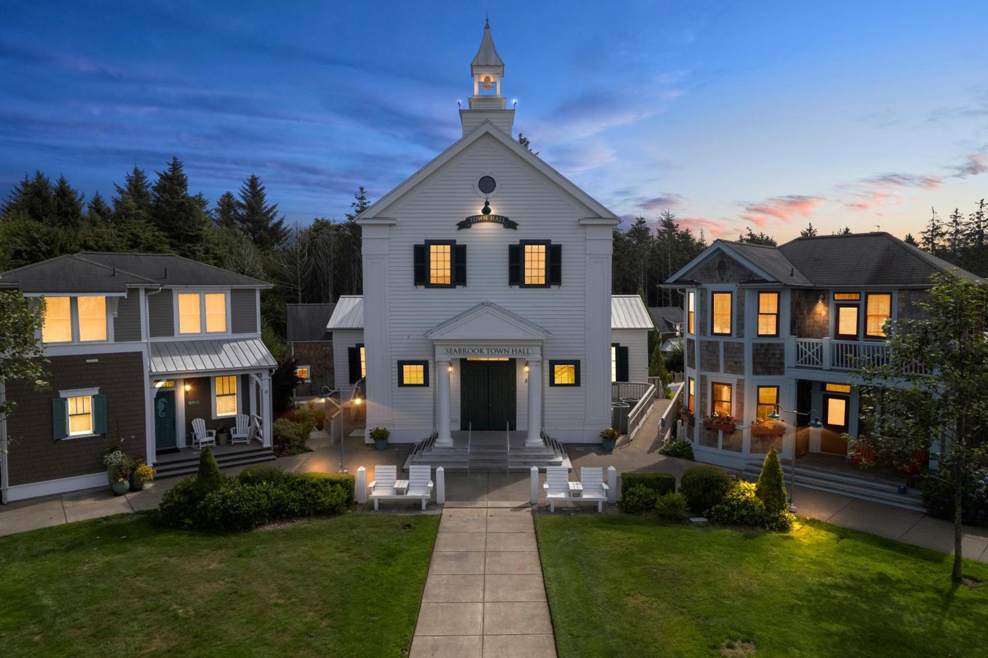 Nantucket House By Seabrook Hospitality Villa แปซิฟิคบีช ภายนอก รูปภาพ